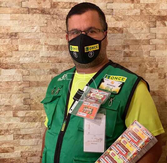 Echeide Quintana Betancort, vendedor de la ONCE/TA.